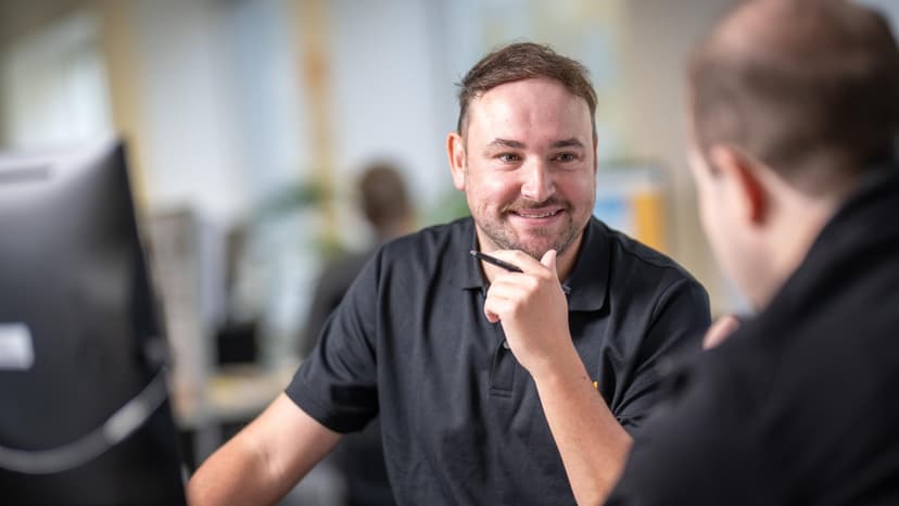 An employer discusses inclusion with an APM consultant