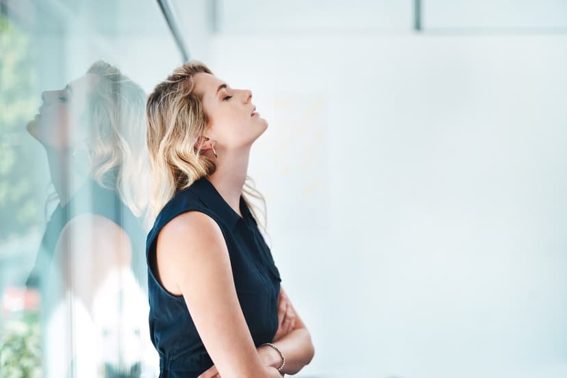 Ways bipolar can affect your job (and how to manage it)