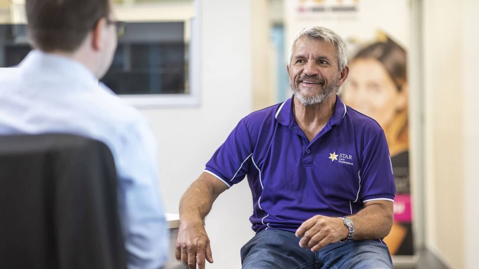 DES Participant Jeff talking to his APM Employment Consultant
