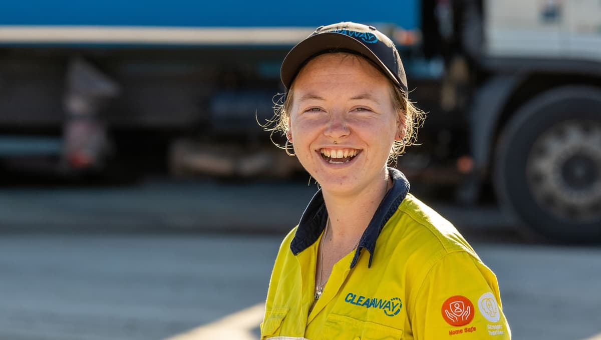 When Nariah sat down with the Transition to Work team at APM Employment Services, her Youth Support Worker, Christine started by getting to know her and listening to her aspirations, and her life began to change.